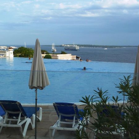 Appartement Renove, Piscine A Debordement, Vue Mer Cannes Exterior photo
